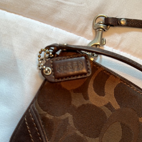 Coach wallet - Picture 2 of 4